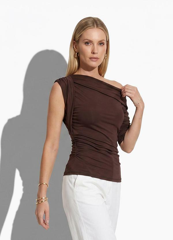 Blusa Marrom