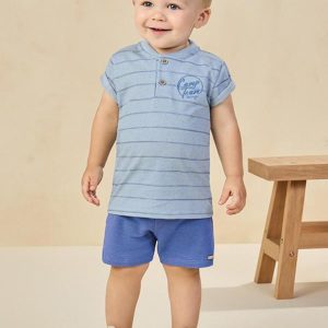 Conjunto Camiseta e Bermuda em Azul