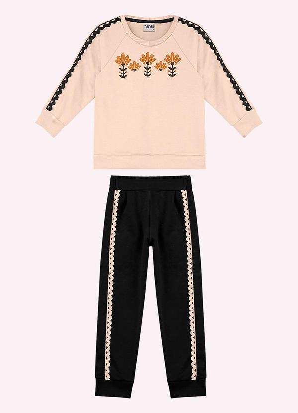 Conjunto Infantil Menina com Aviamentos Bege