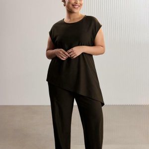 Conjunto Plus Size com Calça e Blusa Marrom