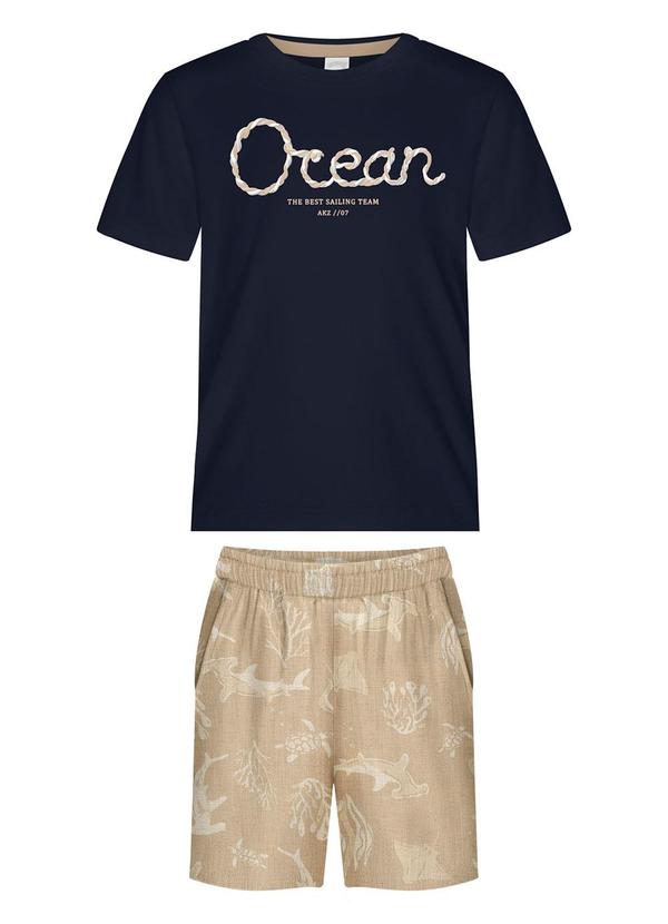 Conjunto com Bermuda Estampada e Camiseta Bege