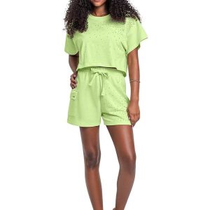 Conjunto com Blusa e Short com Strass Verde