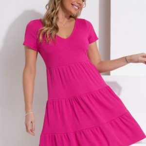 Vestido Rosa com Camadas