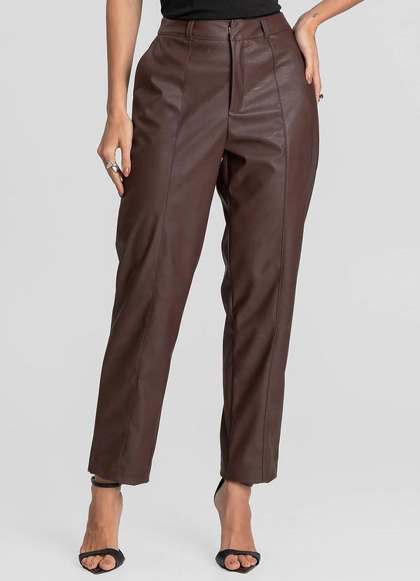 Calça Feminina em Courino Basic Marrom