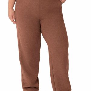 Calça Reta em Moletom Plus Marrom
