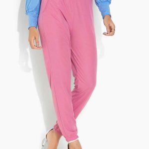 Calça Rosa com Bolsos Funcionais