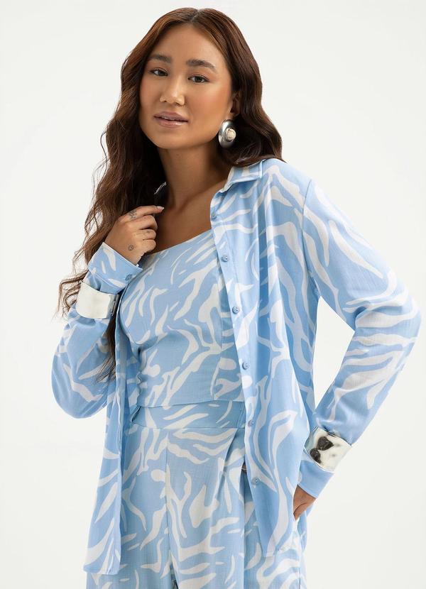 Camisa em Viscose Azul Claro