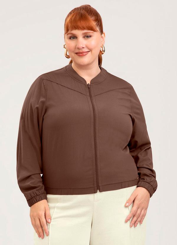 Jaqueta Plus Size em Viscose Marrom Escuro